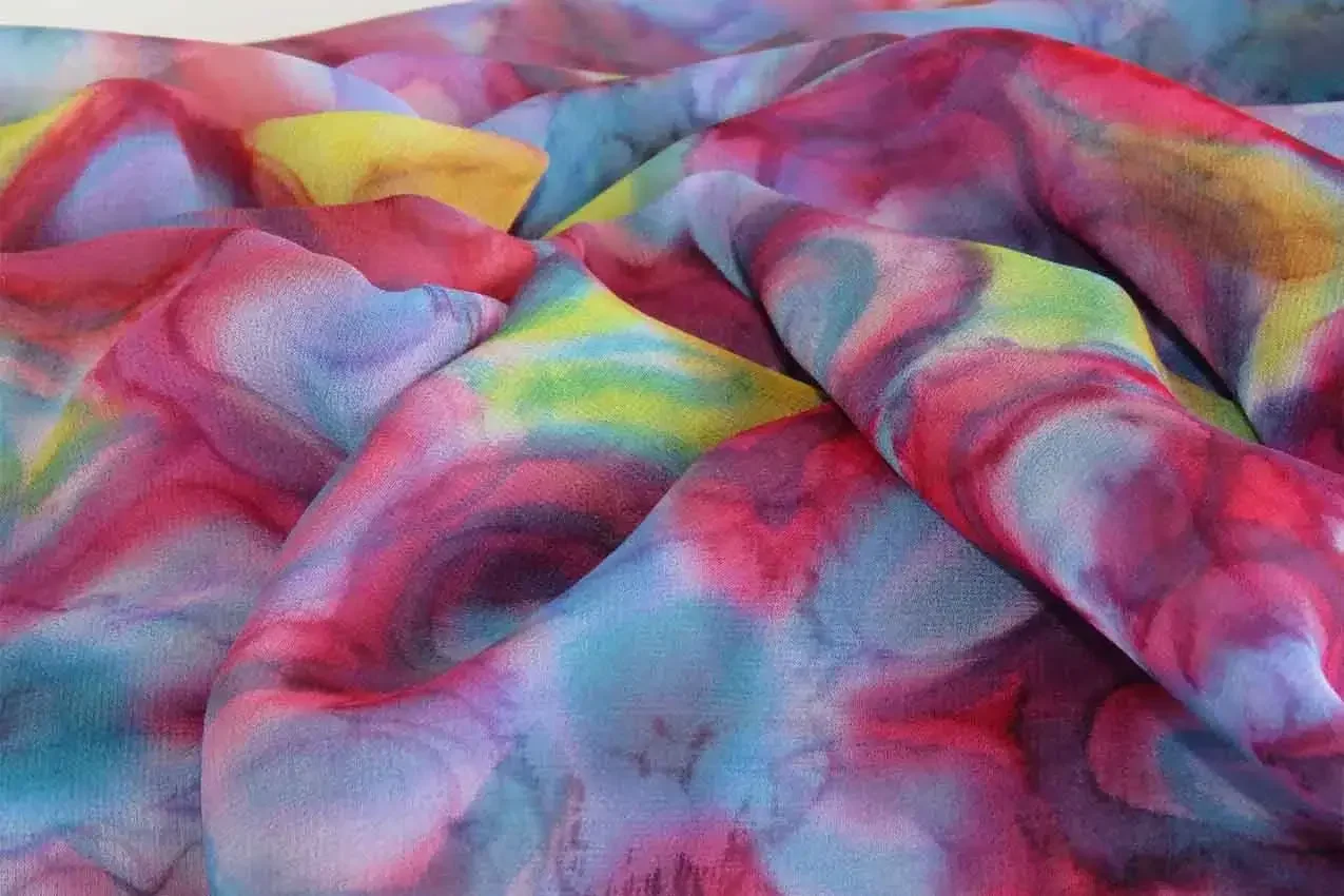 krisilk_flower_field_w Selyemsál Georgette selyemből (8mm) / 160x45 cm